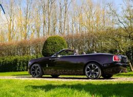 Rolls-Royce Dawn in unique color combination