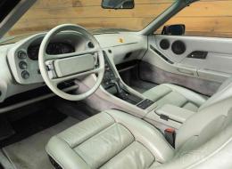 Porsche 928 S4