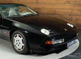 Porsche 928 S4