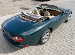 Jaguar XK8 convertible