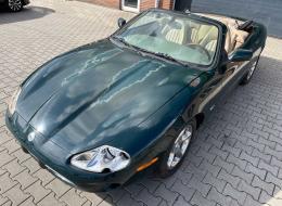 Jaguar XK8 convertible