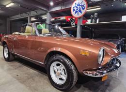 Fiat 124 Spider 2000 Injection