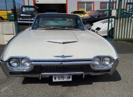 Ford Thunderbird Coupé Landau V8 390