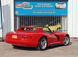 Dodge Viper RT/10 V10 8.0L 400cv, bvm6