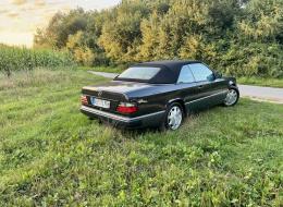 Mercedes-Benz CE 300 -24 Cabriolet