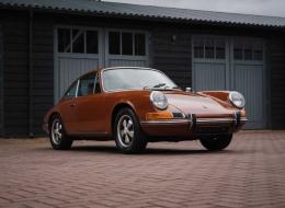 Porsche 911 T