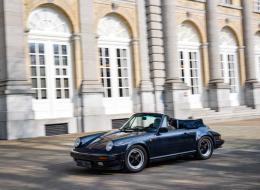 Porsche 911 3.2L Cabriolet - 5 Speed Manual