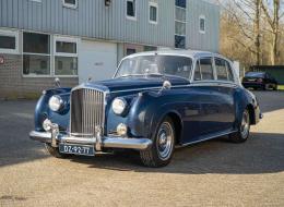 Bentley S2 Saloon