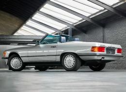 Mercedes-Benz SL 300