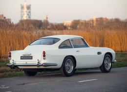 Aston Martin DB 4 Series 5 Vantage