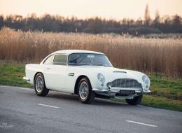 Aston Martin DB 4 Series 5 Vantage