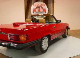 Mercedes-Benz SL 560