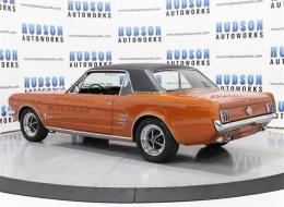 Ford Mustang V8 Coupé