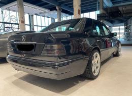 Mercedes-Benz E class 500 V8 de 5.0