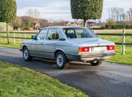BMW Série 5 528i E12