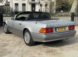 Mercedes-Benz SL 300