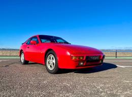 Porsche 944 S