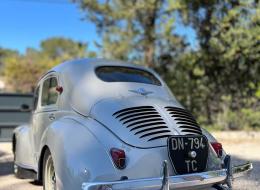 Renault 4 CV 1062