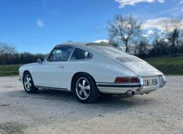 Porsche 911 S coupé