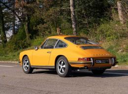 Porsche 911 S coupé   