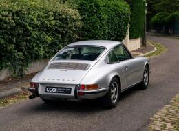 Porsche 911 2.2L E coupé