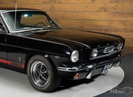 Ford Mustang V8 Coupé