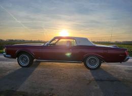 Lincoln Continental V8 7.5 Coupé
