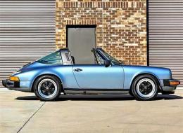 Porsche 911 Carrera Targa