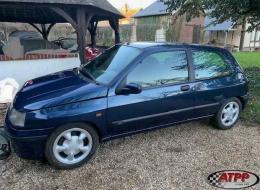 Renault Clio 16V