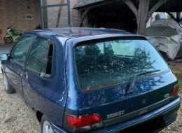 Renault Clio 16V