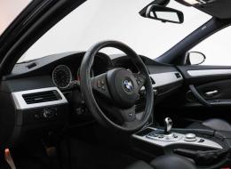 BMW M5 Touring 5.0 V10 E61 1 of 1025 - Full history 