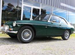 MG B GT