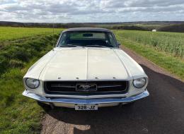 Ford Mustang V8 Coupé code C