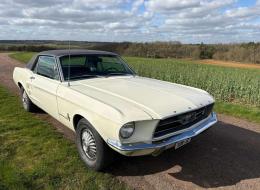 Ford Mustang V8 Coupé code C