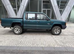 Mitsubishi Pajero L200  4x4