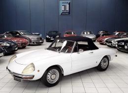 Alfa Roméo Spider 1750 VELOCE (105.57)