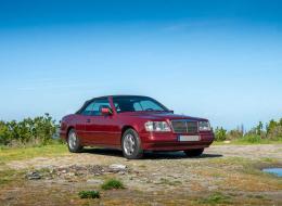 Mercedes-Benz CE 200 (A124)