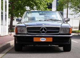 Mercedes-Benz SL 560