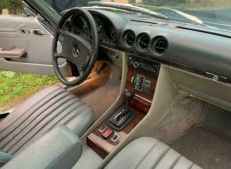 Mercedes-Benz SL 380