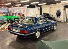 Mercedes-Benz SL 500 R107