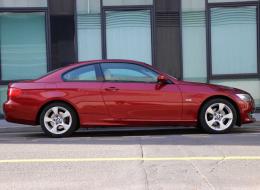 BMW Série 3 320i coup&eacute;