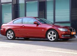 BMW Série 3 320i coup&eacute;