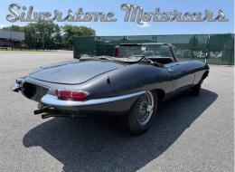 Jaguar Type E 4.2 Roadster