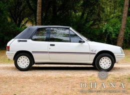 Peugeot 205 CJ CABRIOLET PININFARINA