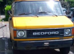 Bedford Van CF250