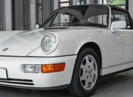 Porsche 964 Carrera Cabriolet Tiptronic