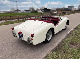 Triumph TR2