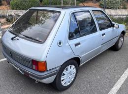 Peugeot 205 205 AUTOMATIC