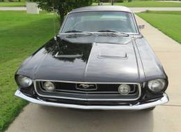 Ford Mustang CODE S 390