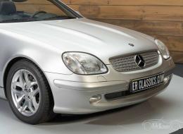 Mercedes-Benz SLK 200